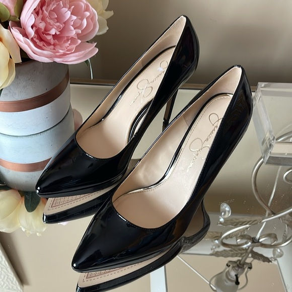 Jessica Simpson Black Patent Leather Heels - Picture 9 of 9
